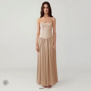 NWT SZ 4 Fame and Partners Gathered Drop Waist Gown in Champagne